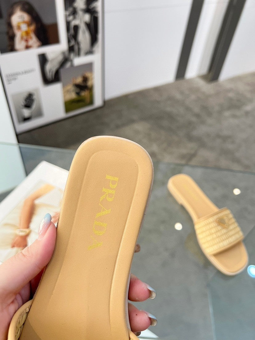 Pra New Flat woven slippers