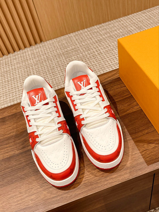 Couple's ๐๐ฟ๐ฎ๐ถ๐ป๐ฒ๐ฟ series latest sports shoes