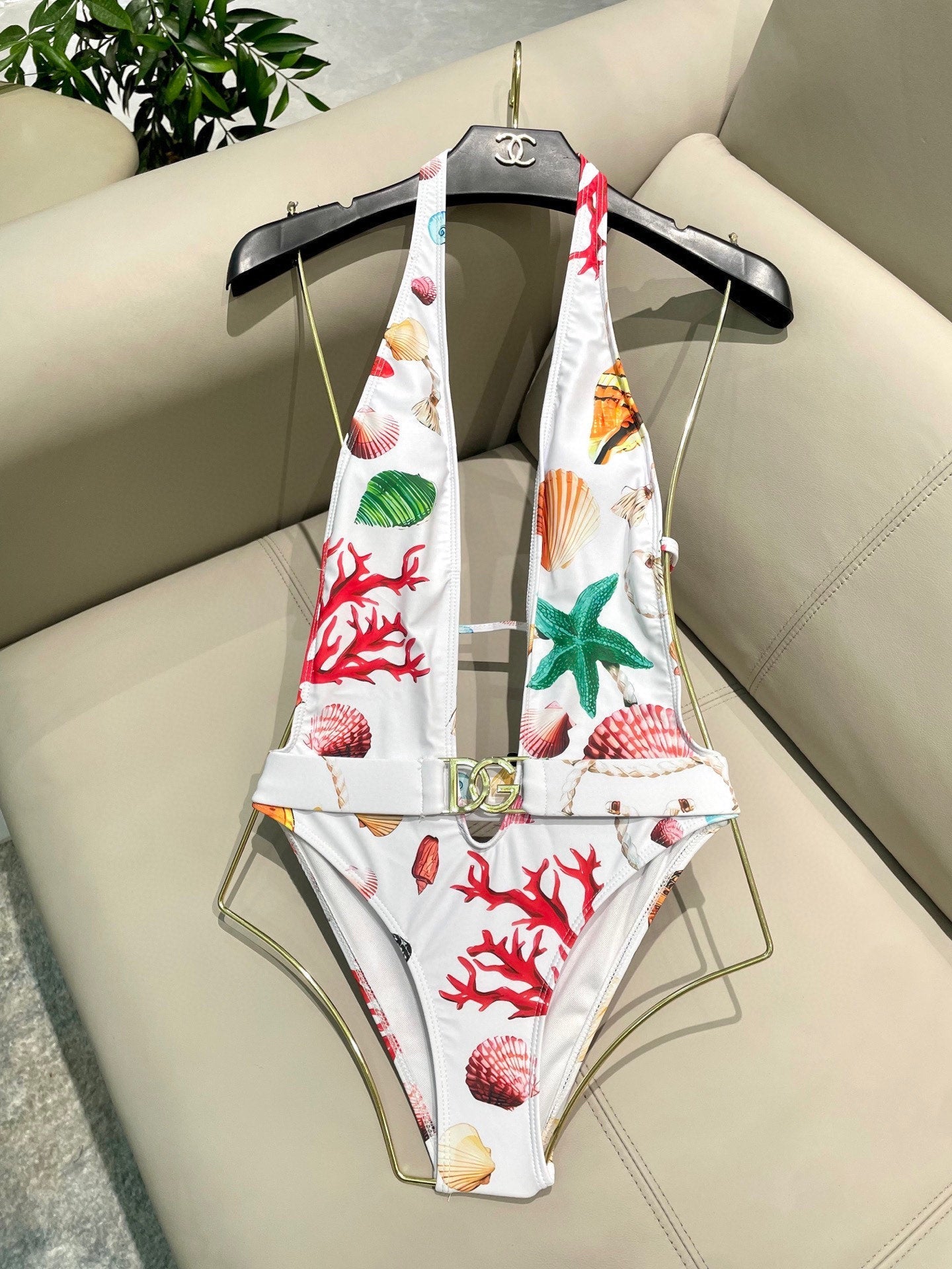 New style L swimsuit