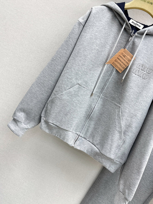 Miu New Reversible suit