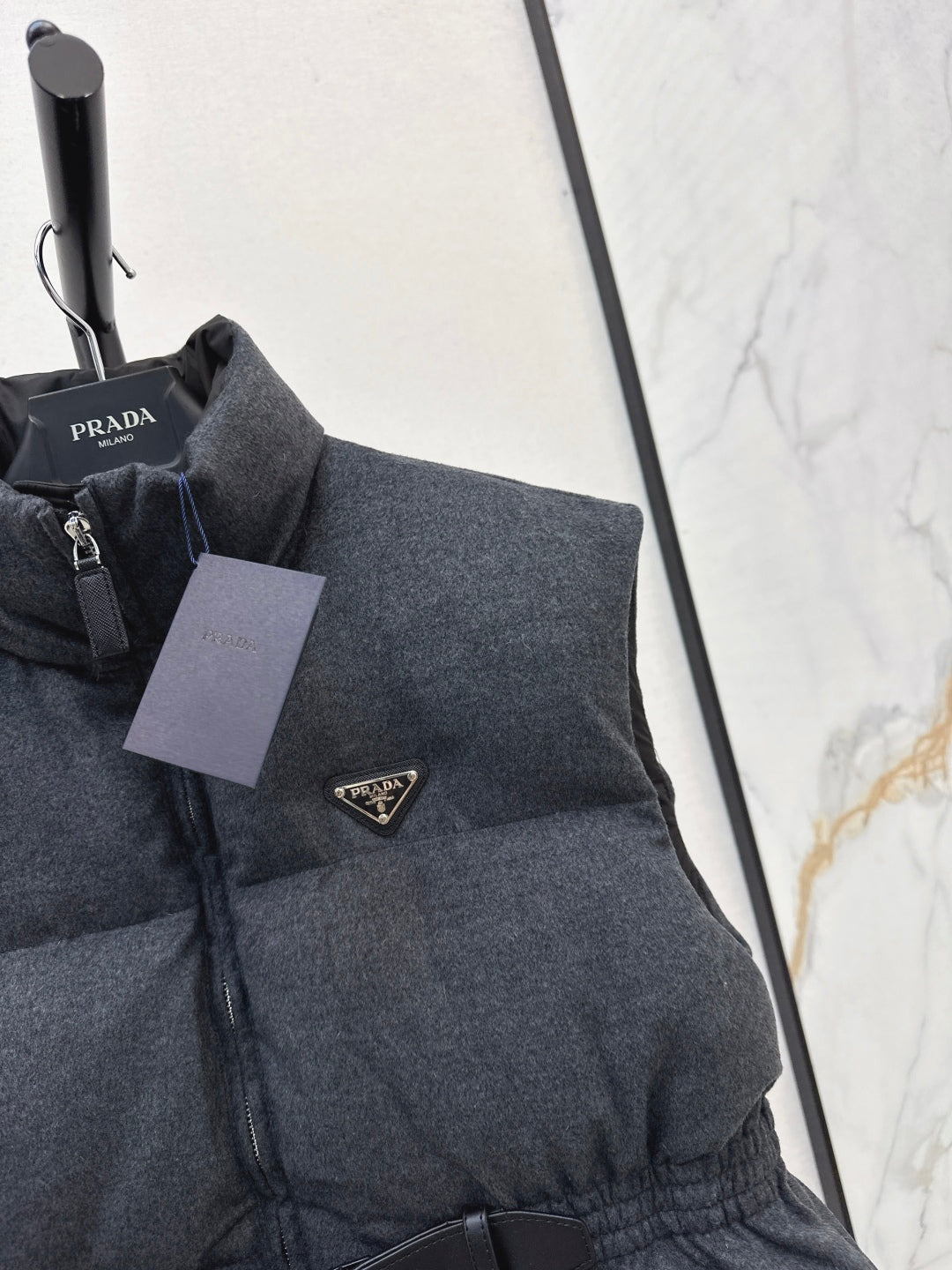 Pra New belt waist vest down jacket