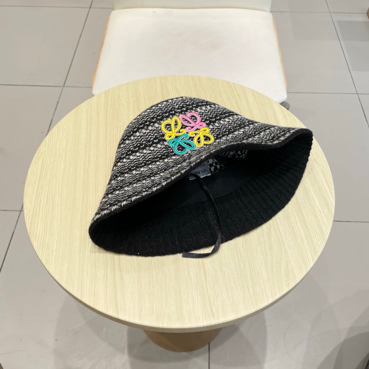 Loe autumn and winter striped knitted bucket hat