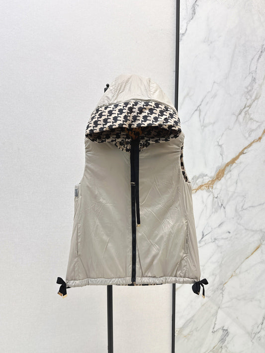 Max NEW Hooded vest jacket