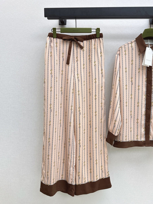 Guc NEW Printed suit