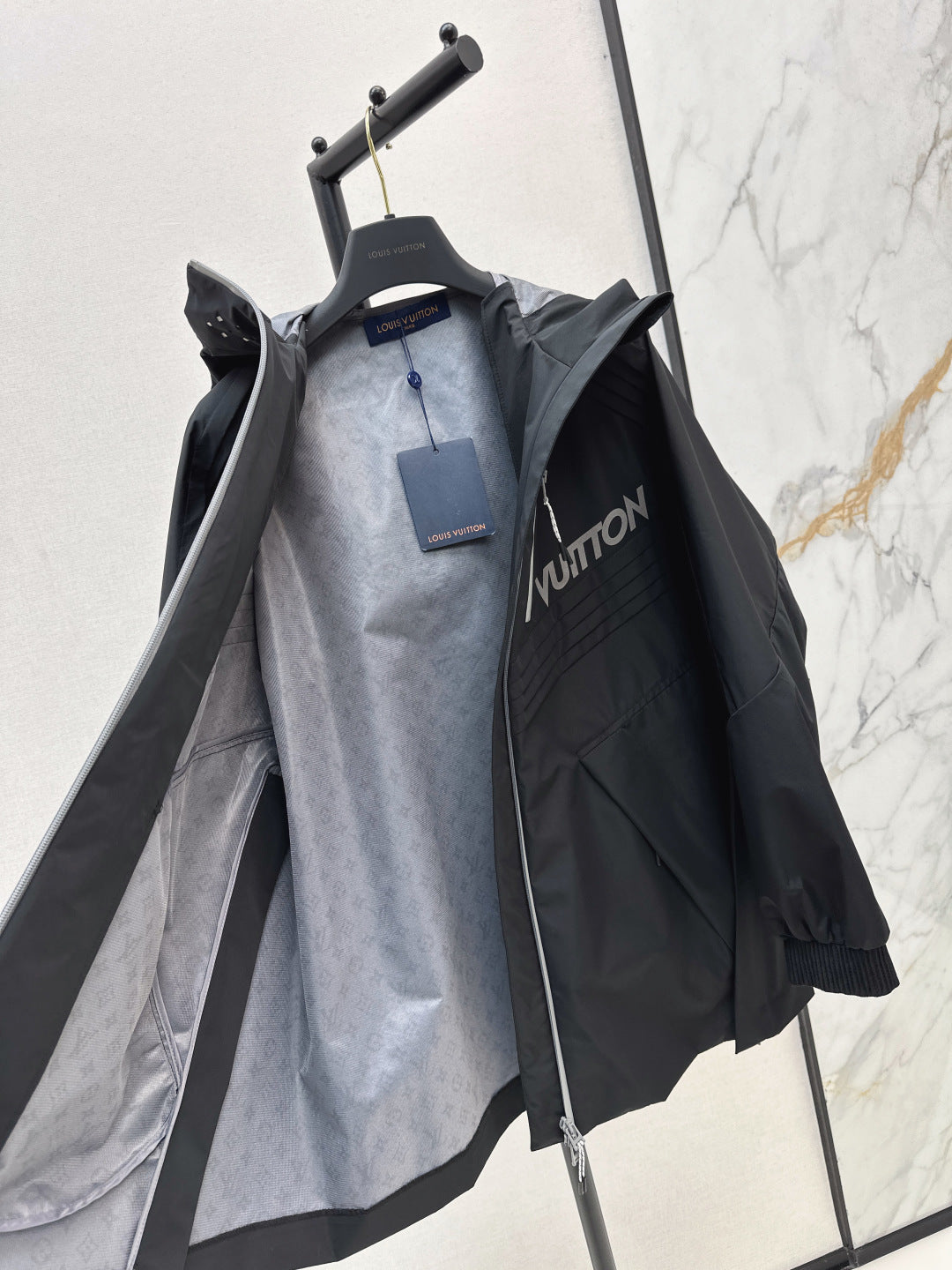 Louis NEW Hooded jacket