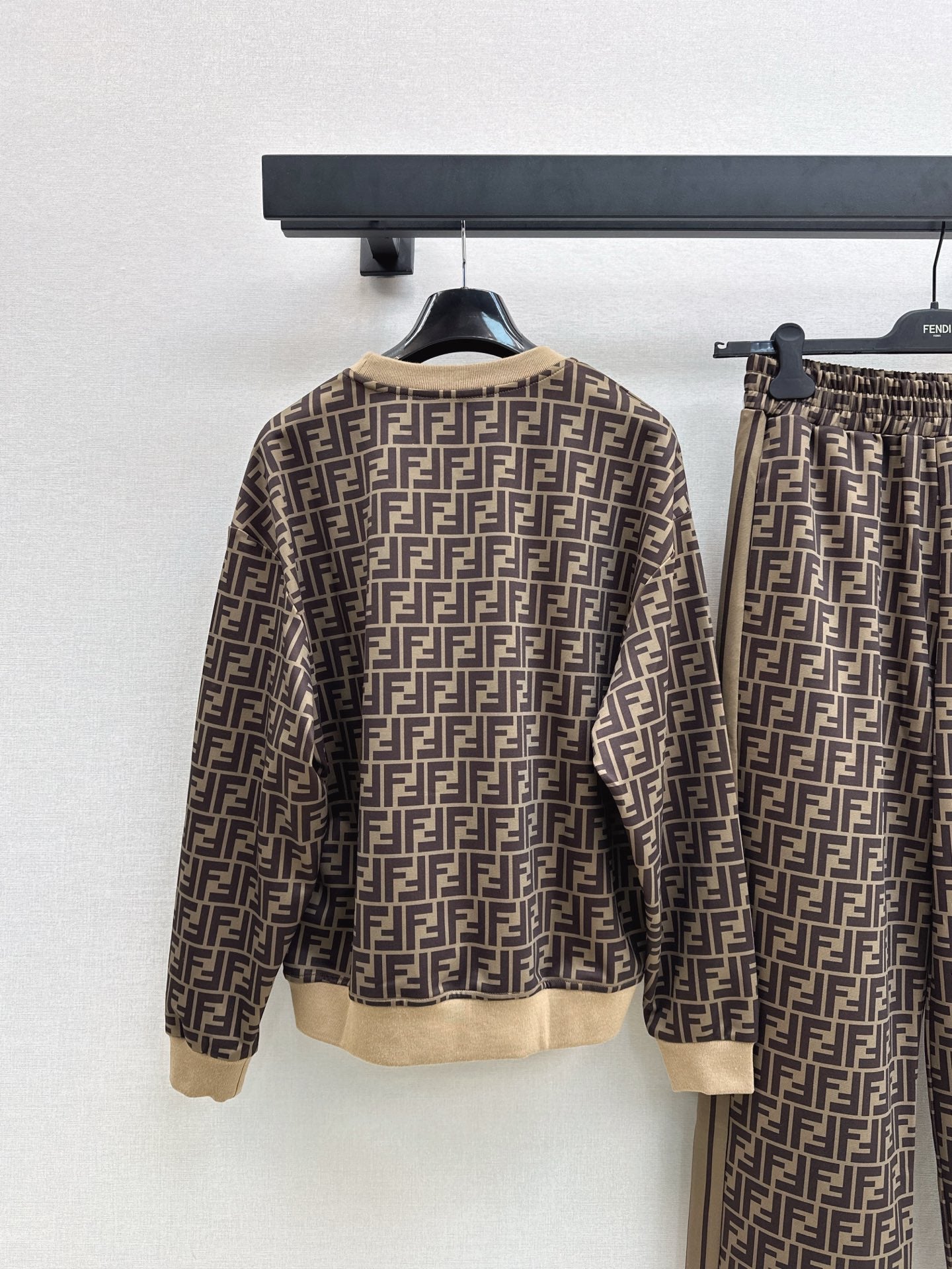 CD NEW Classic presbyopia suit