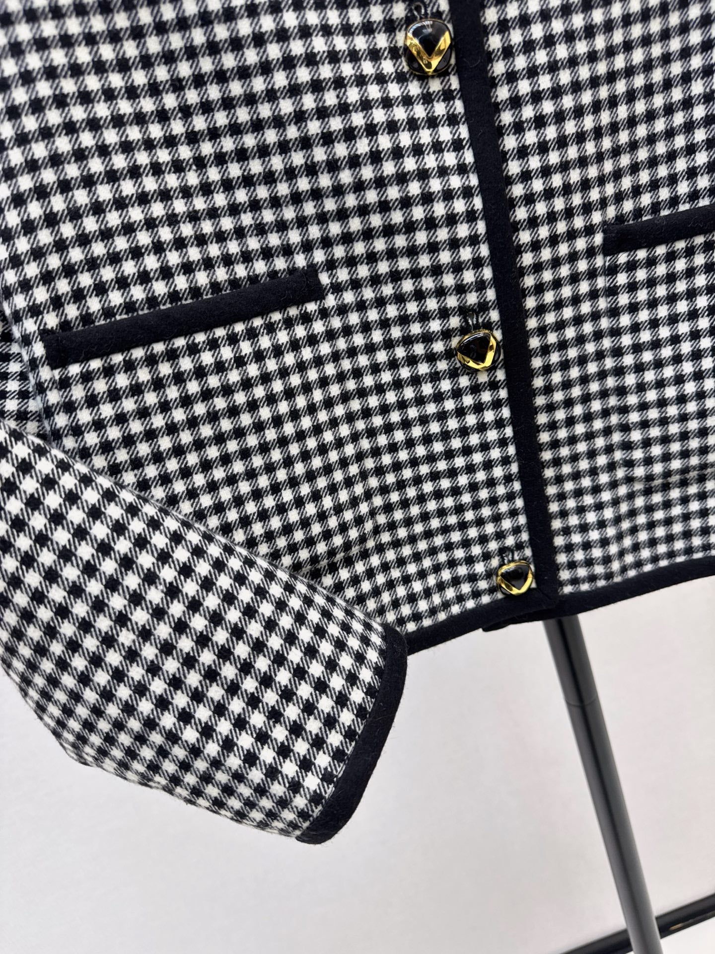 Va1en NEW plaid coat