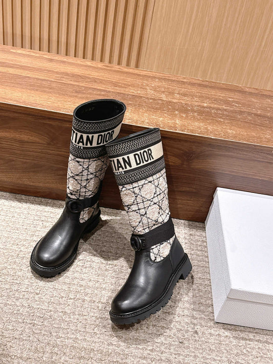 CD NEW Classic Knight Boots