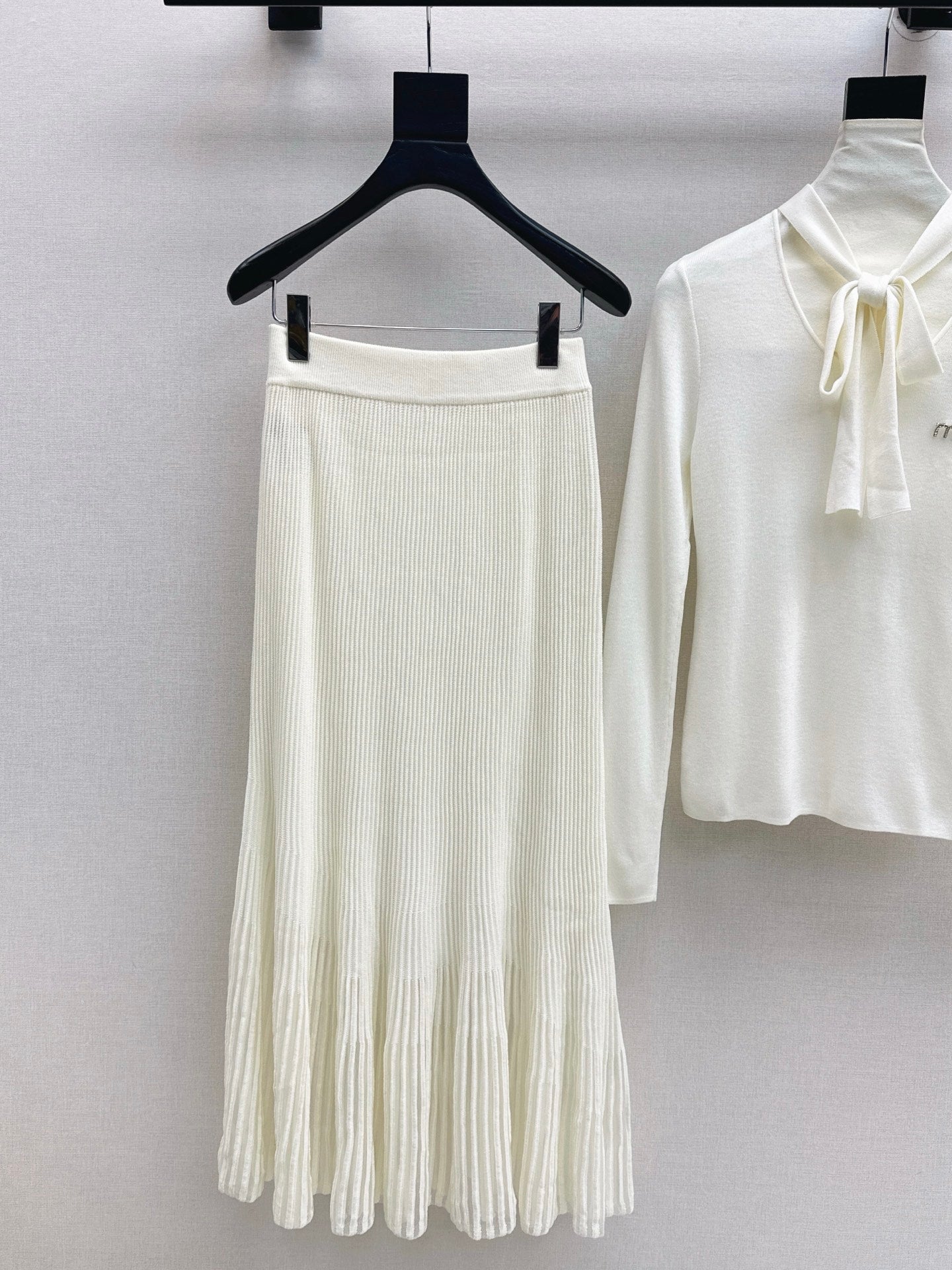 Miu NEW knitted suit