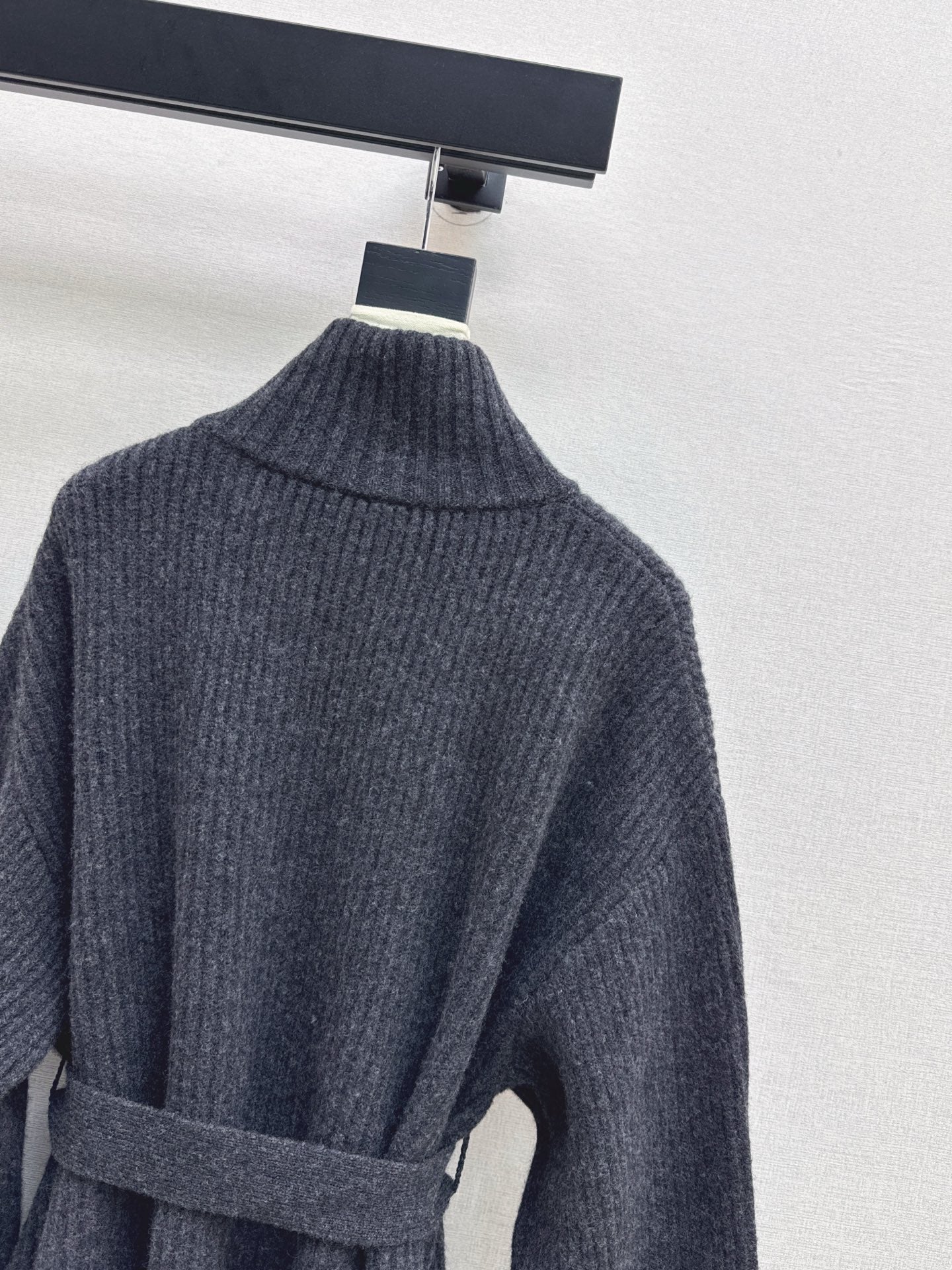 Brune NEW knitted coat