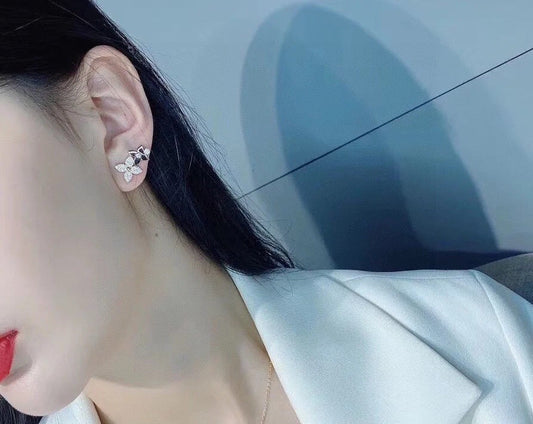 Louis New Four-leaf clover earrings