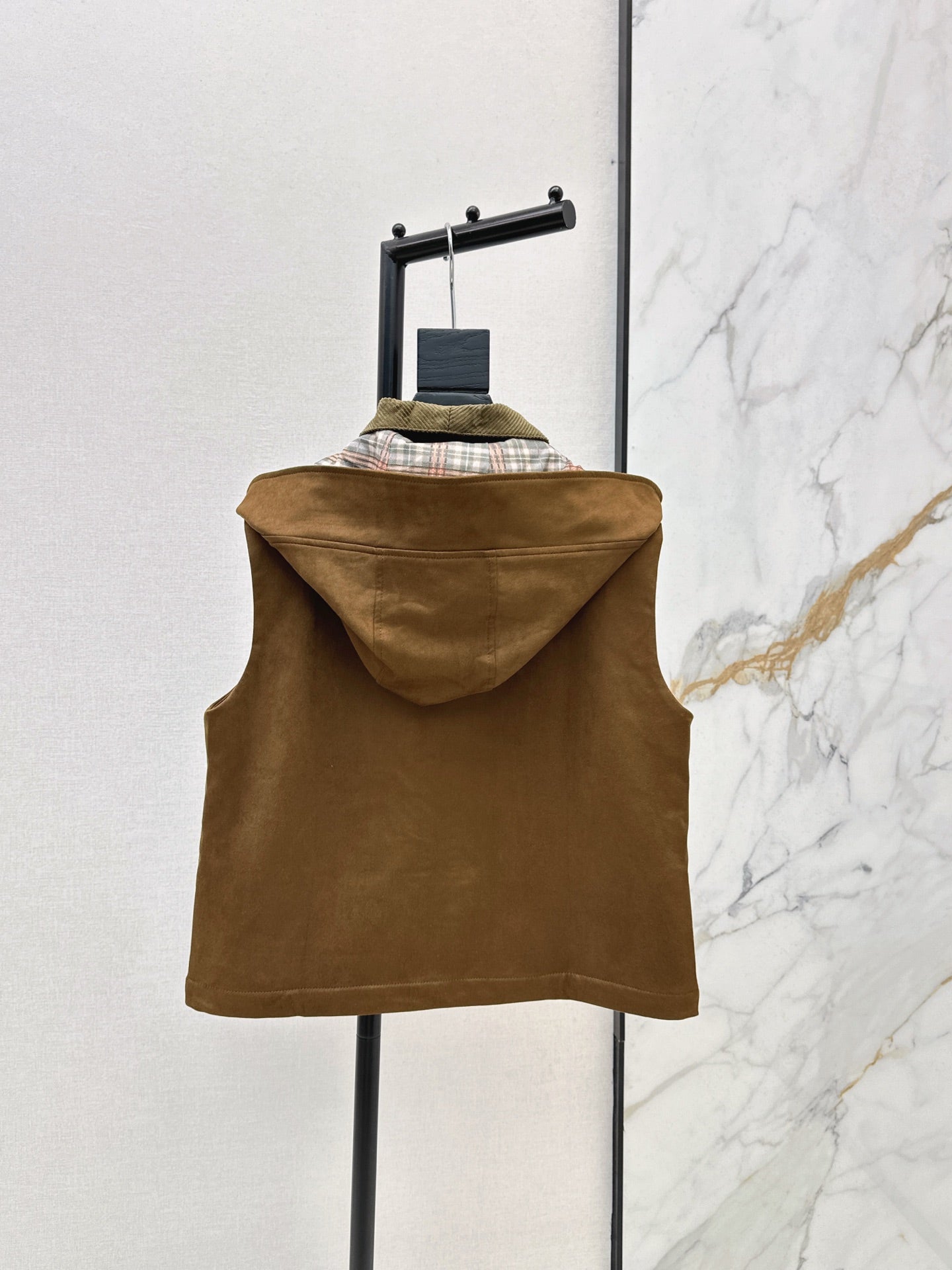 Loro NEW Hooded vest