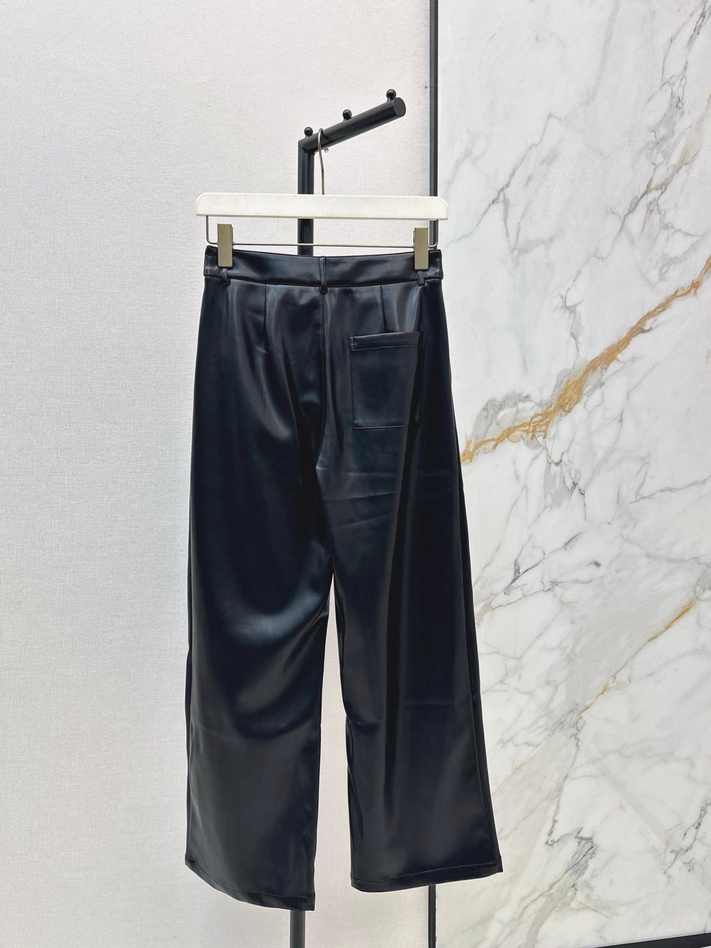 Loe NEW pu leather pants
