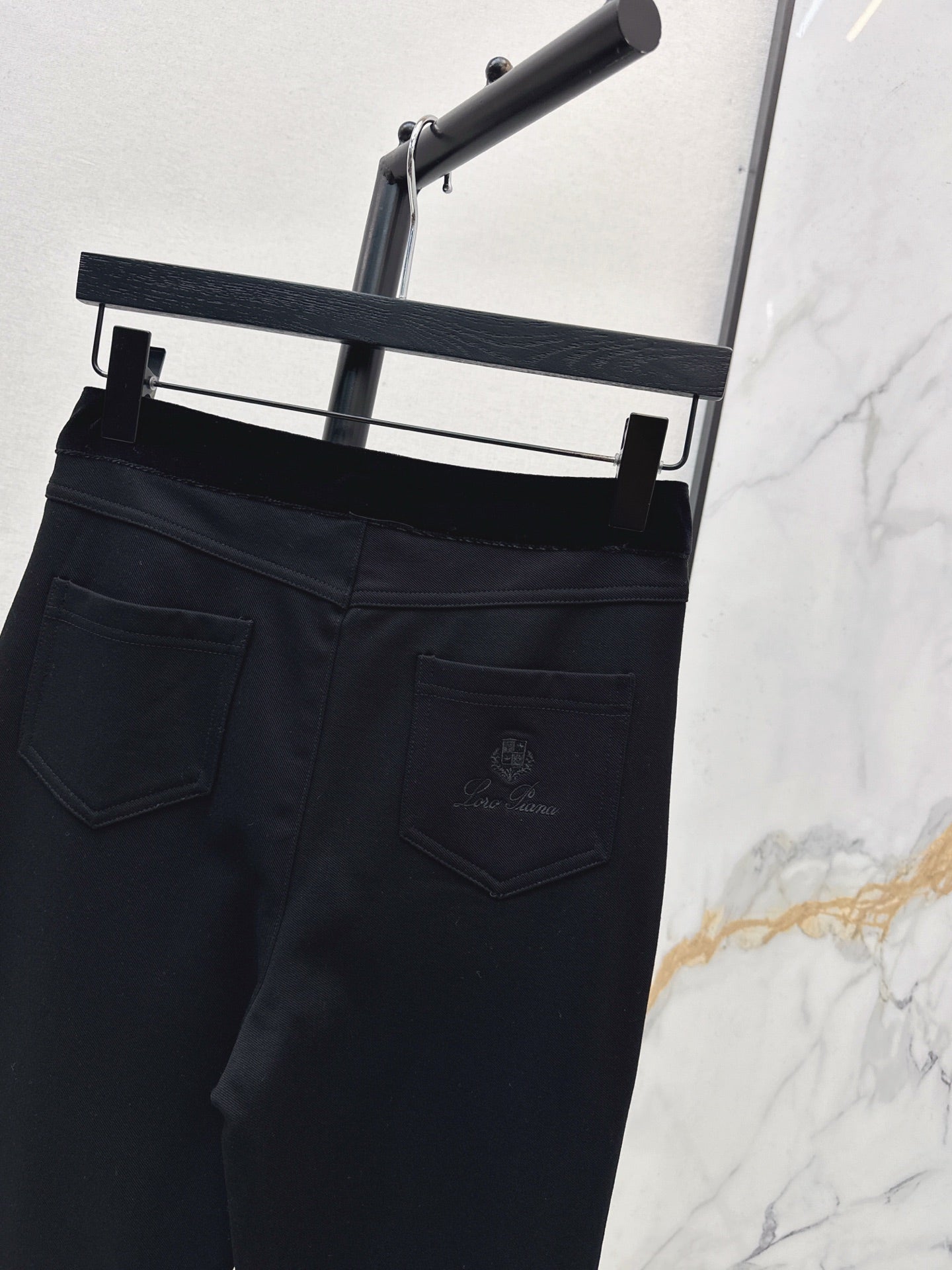 Loro NEW lined leggings