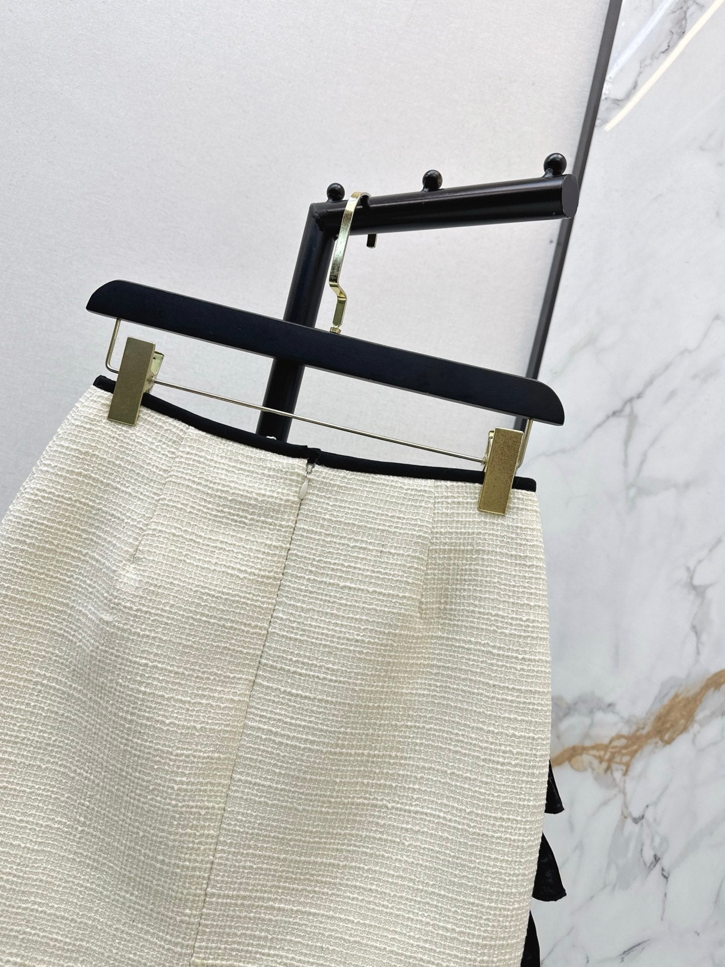 Valen NEW contrast skirts