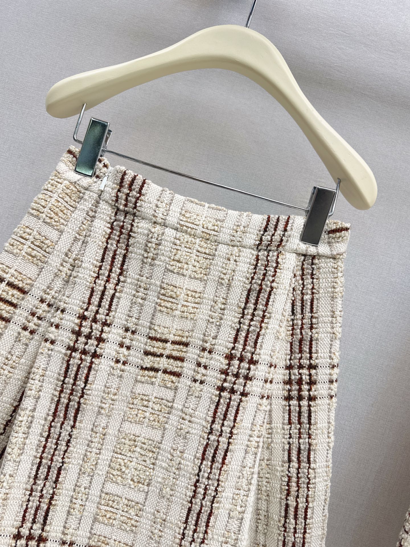 Loro NEW checked tweed skirt