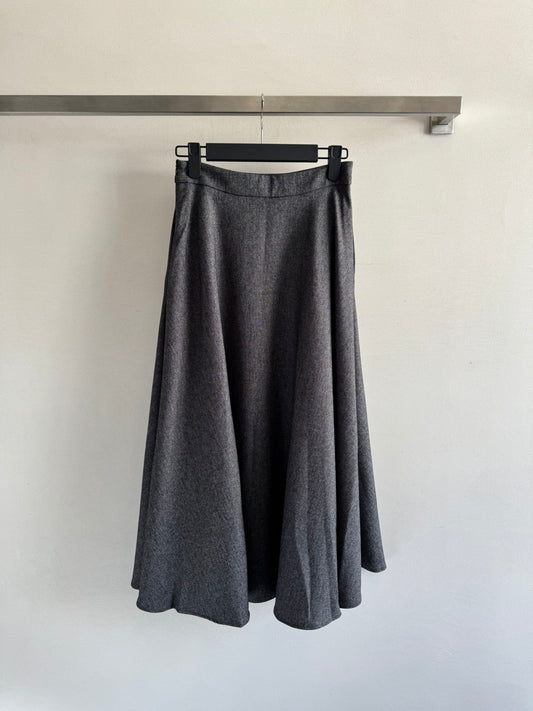 CD NEW pleated skirts