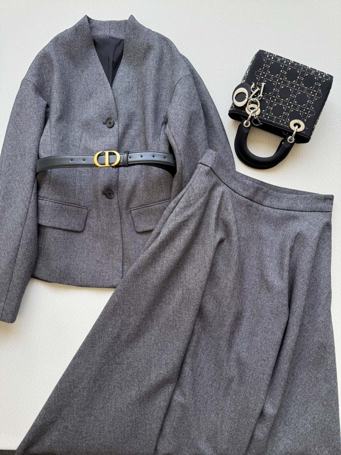 CD NEW pleated skirts