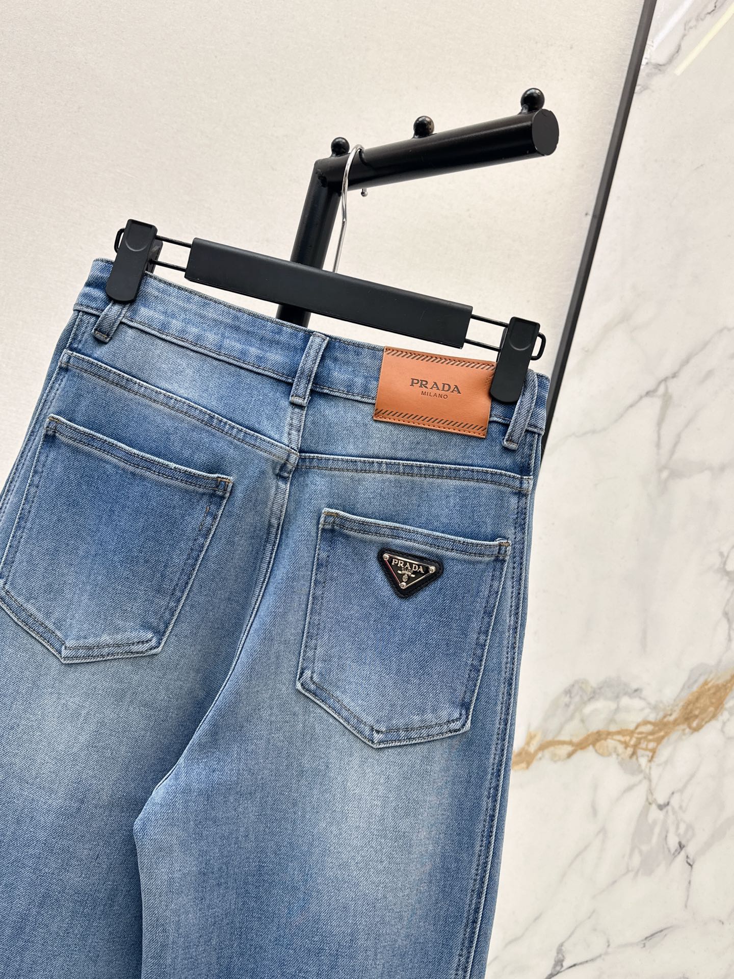 Pra NEWStraight-leg jeans