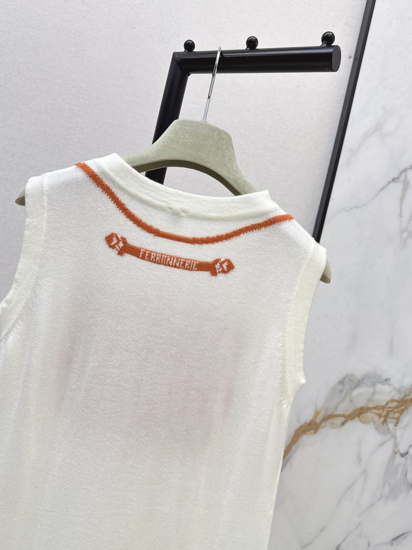 Herm NEW jacquard sleeveless dress