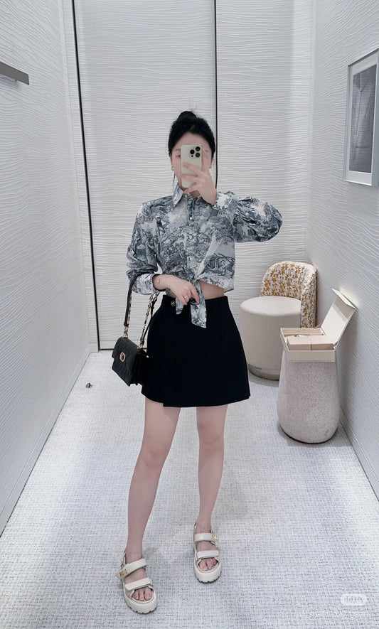 CD NEW cropped tie-front shirt