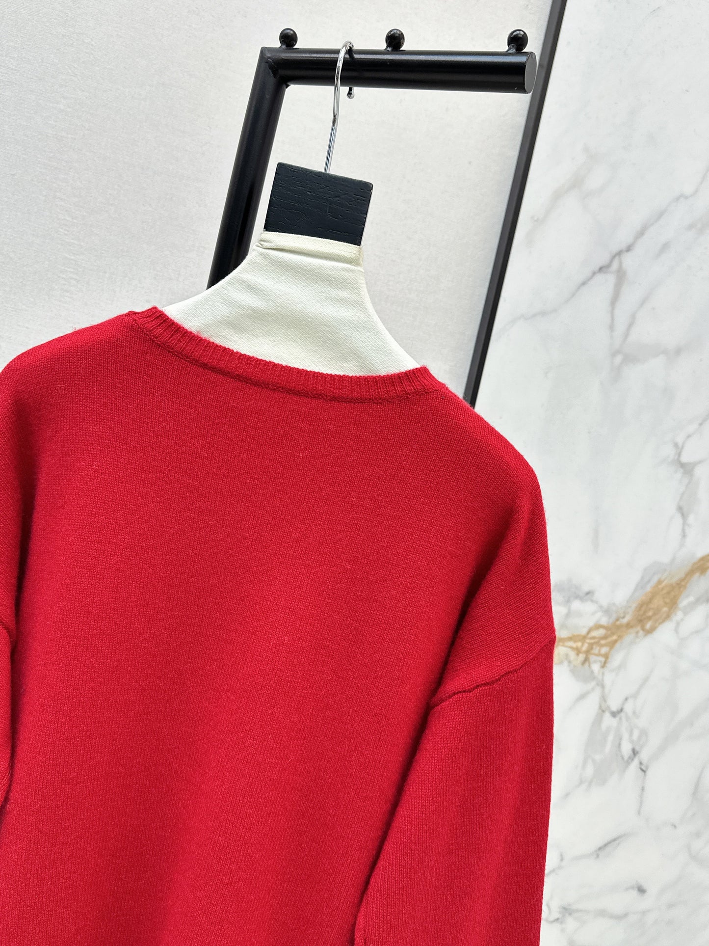 Max NEW embroidery rhinestones weatert