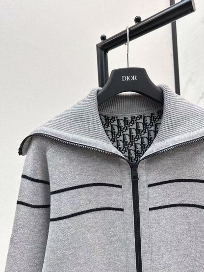 CD NEW Reversible  Jacket