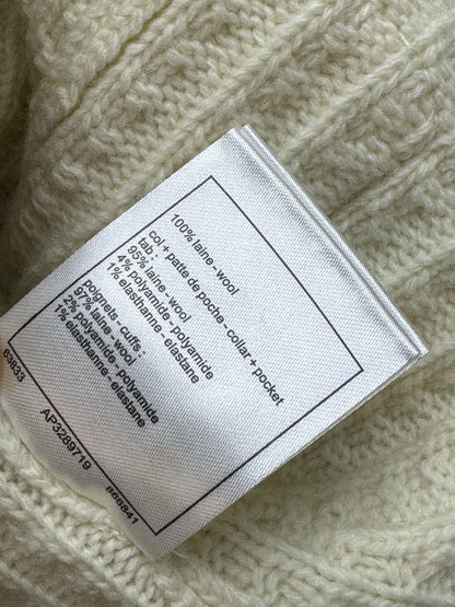 Chan's new knitted cardigan