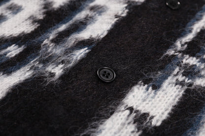 CD New knitted cardigan