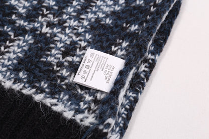 CD New knitted cardigan