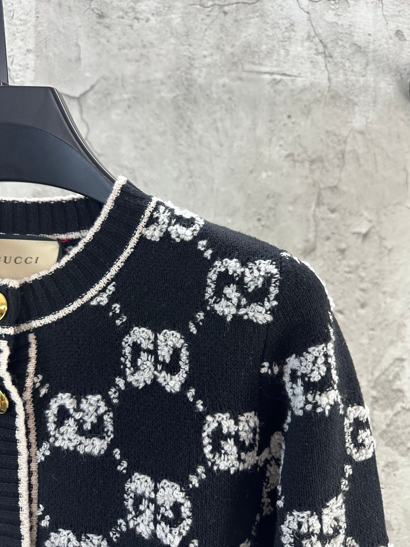 Guc NEW knitted cardigan