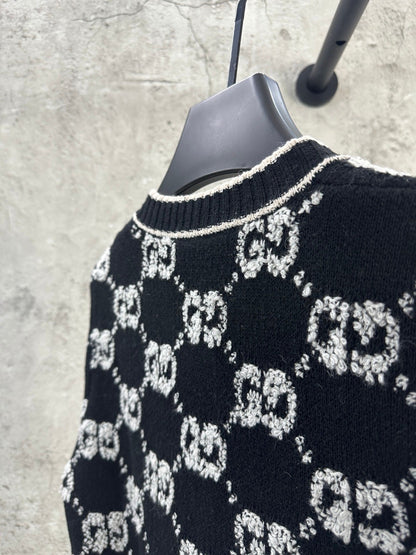 Guc NEW knitted cardigan