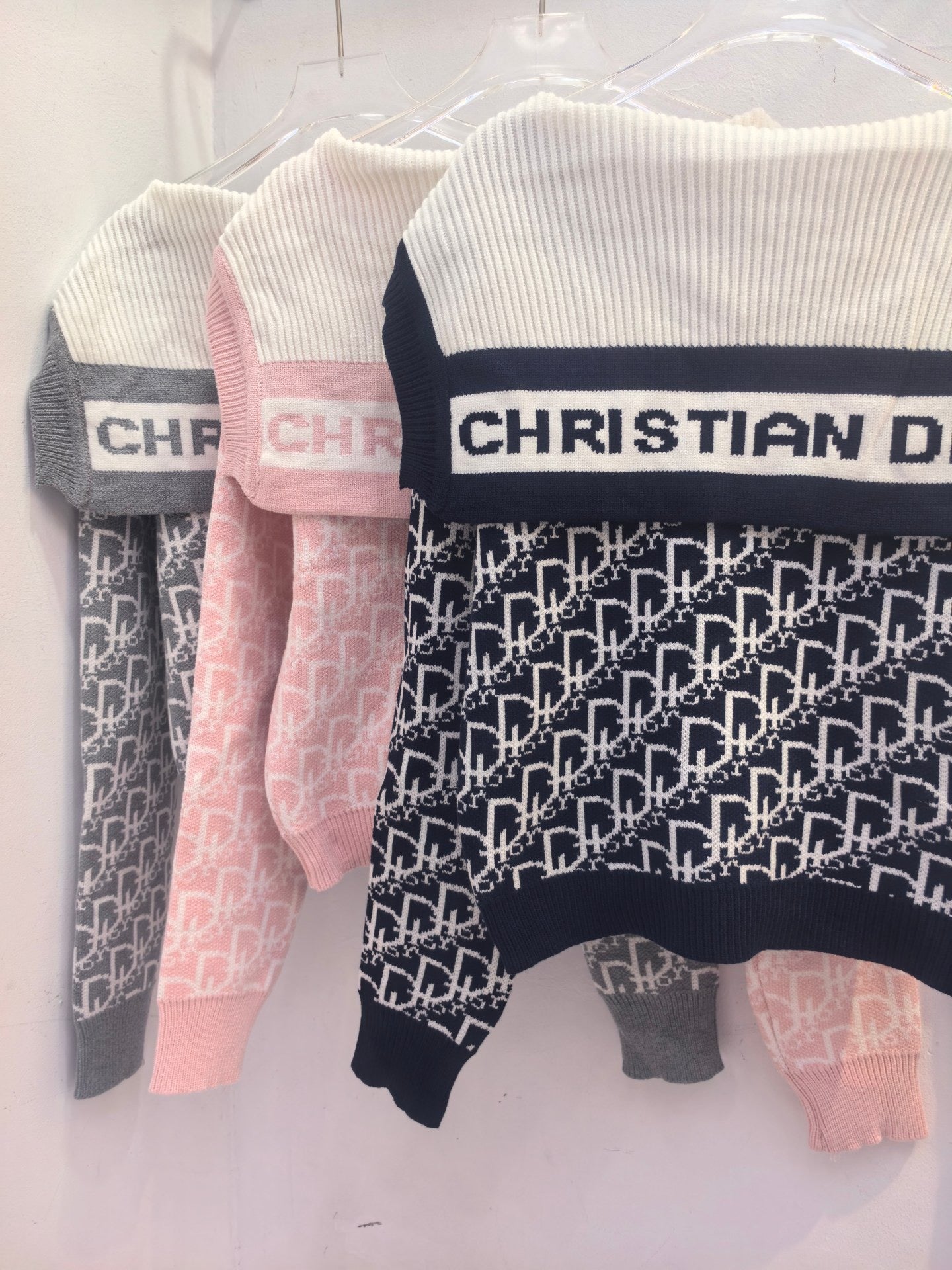 CD NEW Knitted Sweater Cardigan