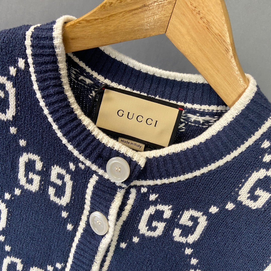 Guc NEW knitted cardigan