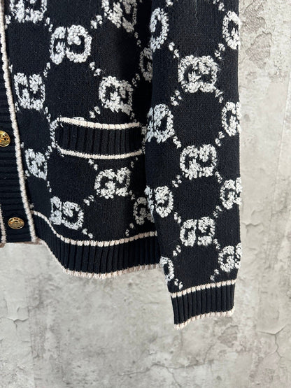 Guc NEW knitted cardigan