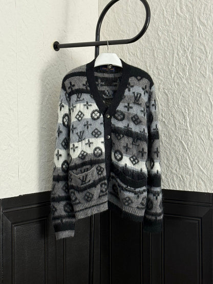 Louis NEW knitted cardigan