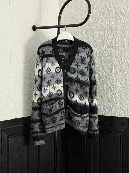 Louis NEW knitted cardigan