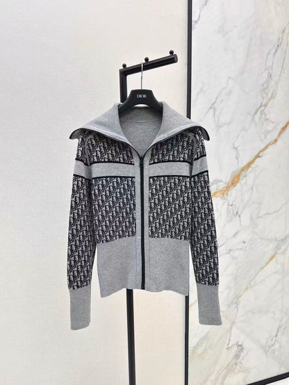 CD NEW Reversible  Jacket