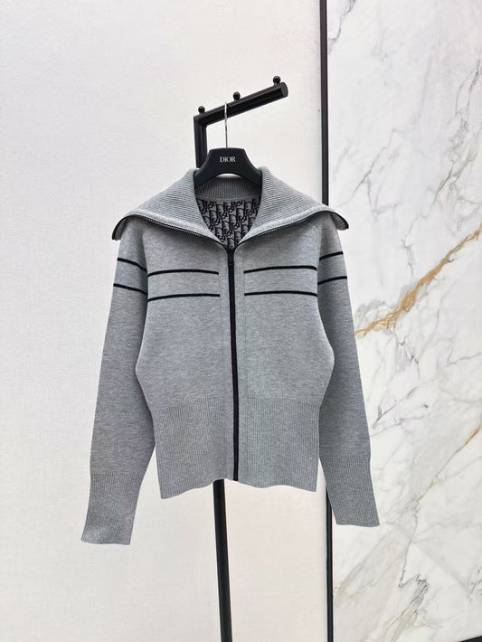 CD NEW Reversible  Jacket