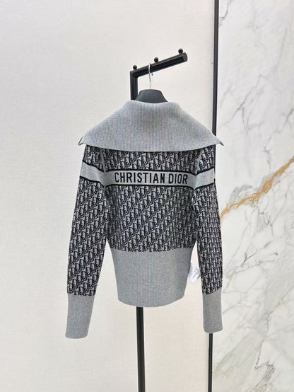 CD NEW Reversible  Jacket