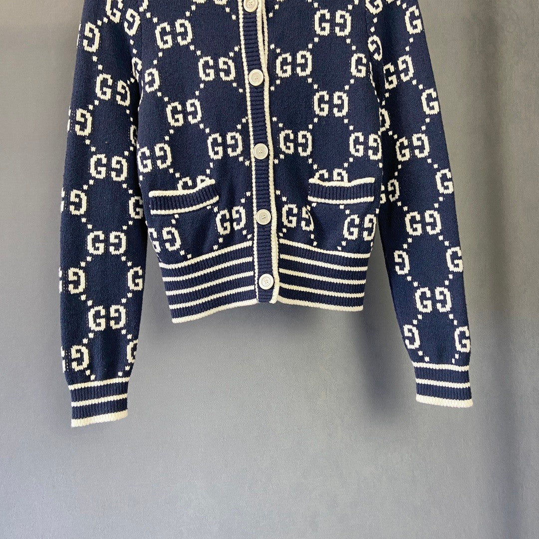 Guc NEW knitted cardigan