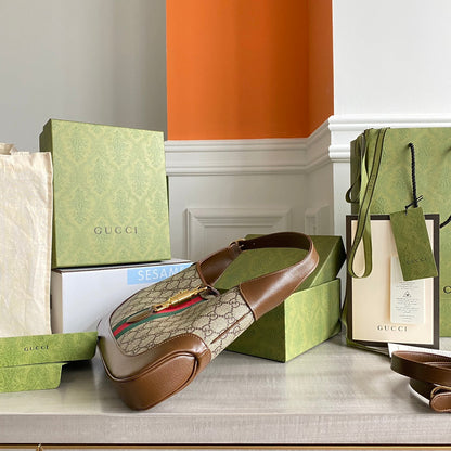 GC Jackie1961 Beige/ebony GG Supreme canvas, with brown leather trim