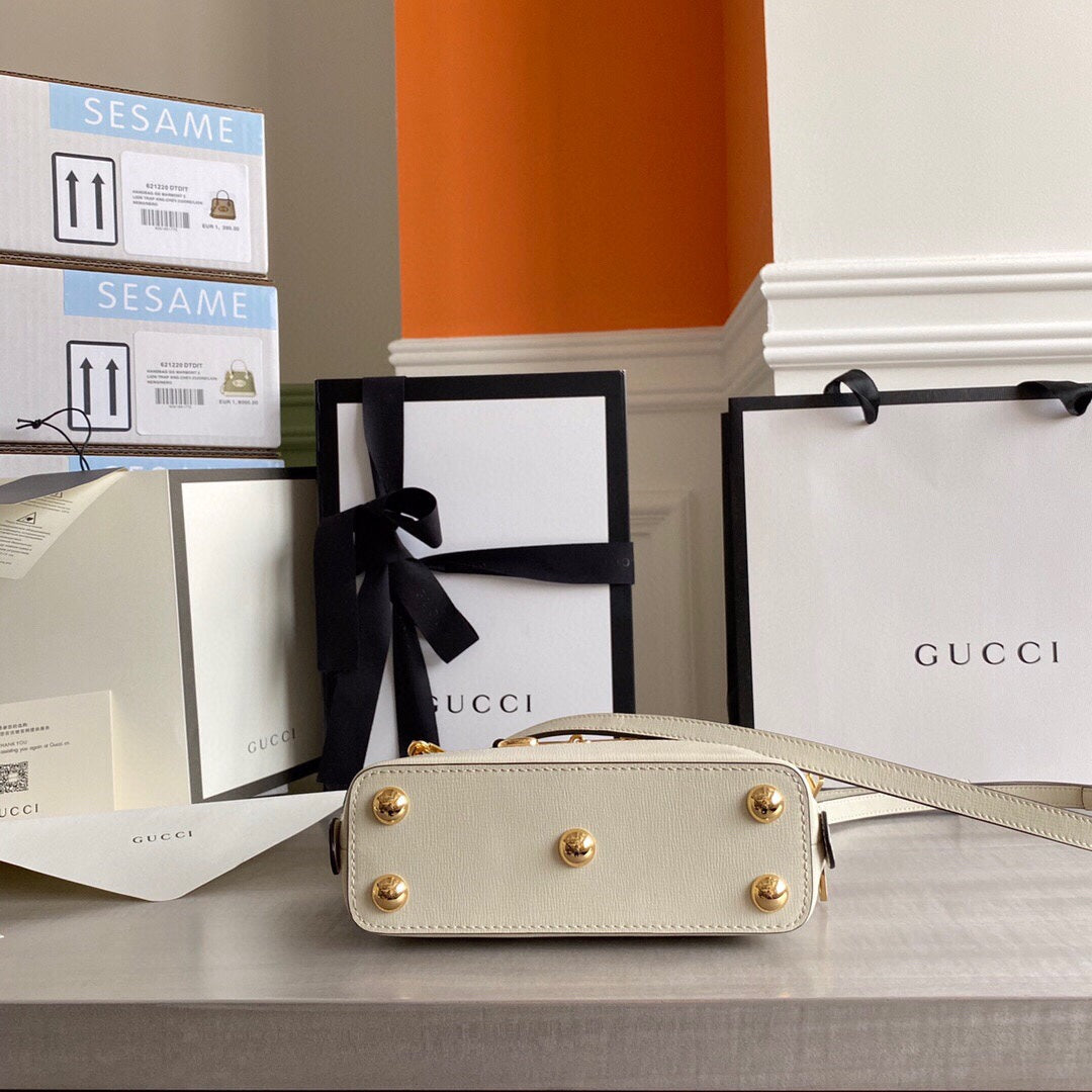 GC Horsebit 1955 small top handle bag Beige/White