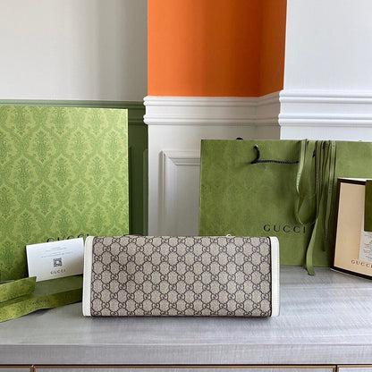 GC  Padlock medium shoulder bag tote Beige/ebony GG Supreme canvas, with brown leather detail