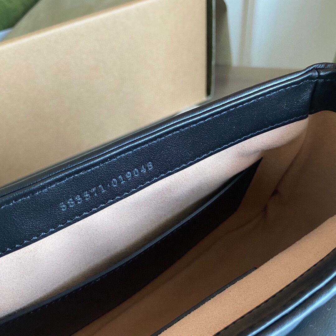 GC Marmont matelassé chevron leather Black / White / Dusty Pink / Gray Blue