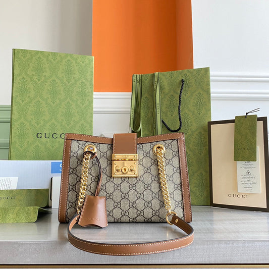 GC Padlock small shoulder bag Beige/ebony GG Supreme canvas, with brown leather detail