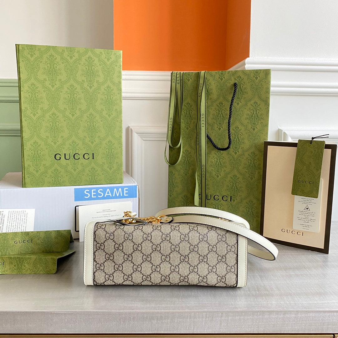 GC Padlock small shoulder bag Beige/ebony GG Supreme canvas, with brown leather detail