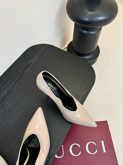 g*25ss pointed high heels