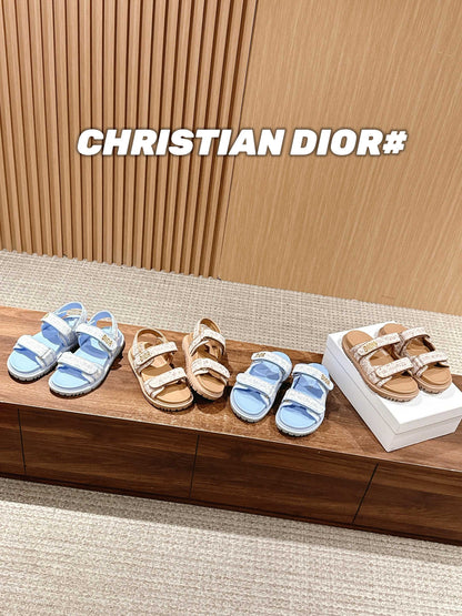 𝐃*New Arrivals Sandals