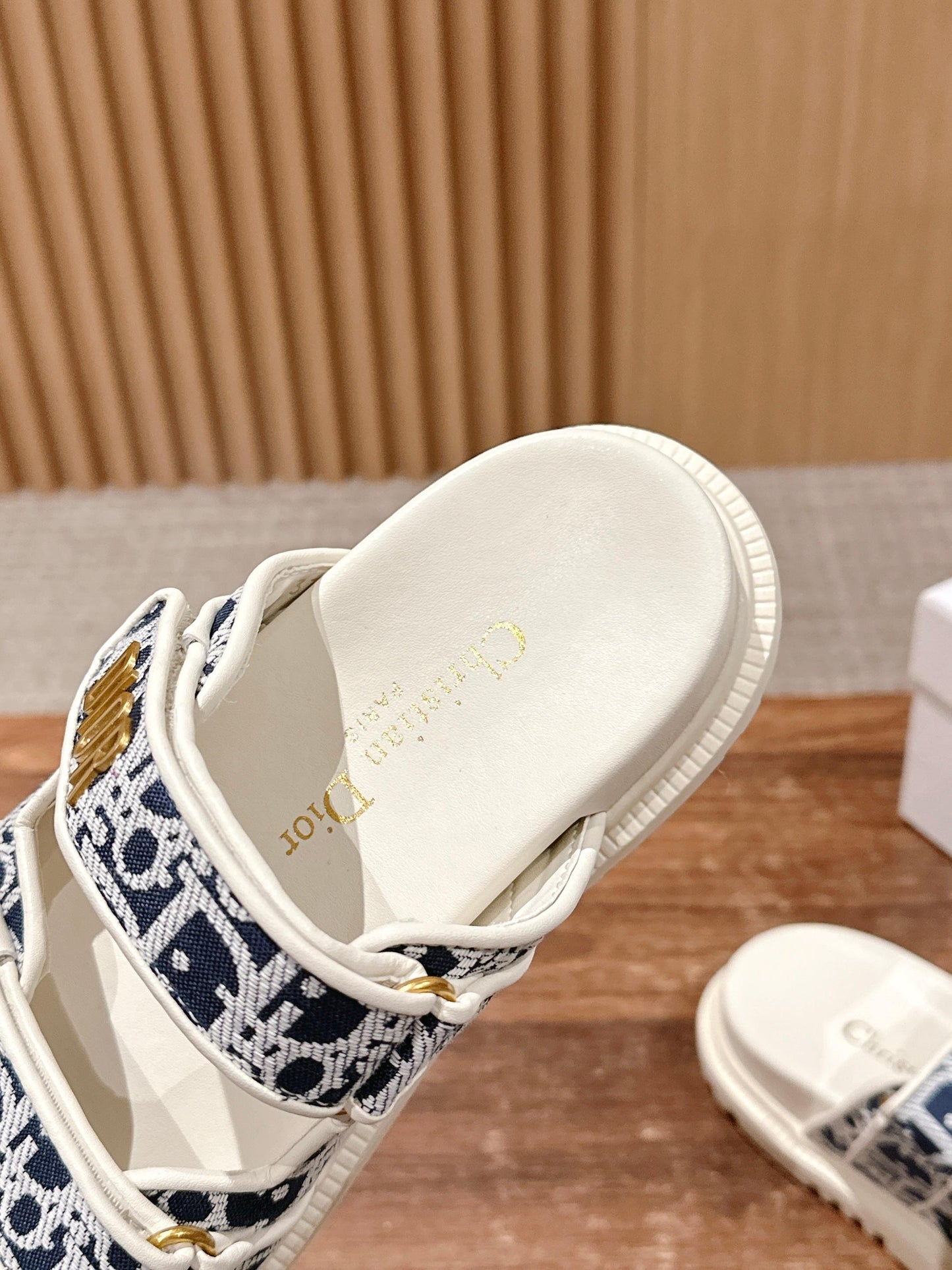 𝐃*New Arrivals Sandals